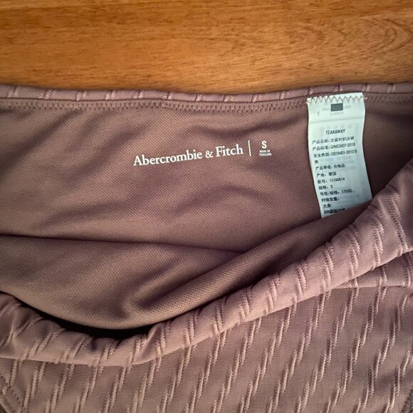 A&F Swimsuit - Picture 4 of 5